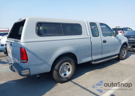 2001 Ford F-150 Xl/Xlt z USA, uszkodzony, nr VIN 1FTZX17251NB05749